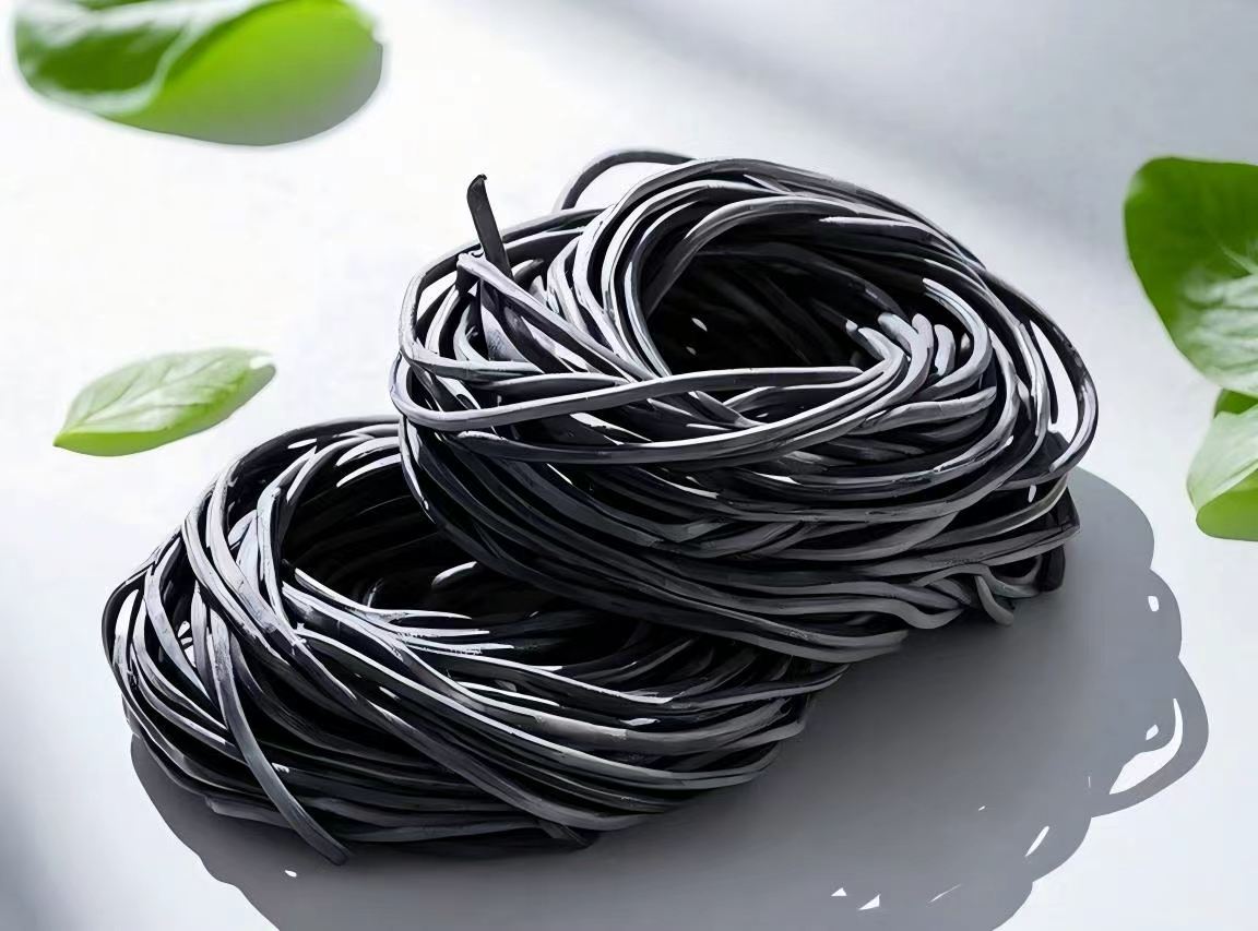 墨魚汁粗麵 (手工麵)